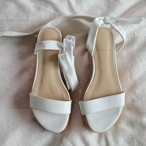 White Wedges